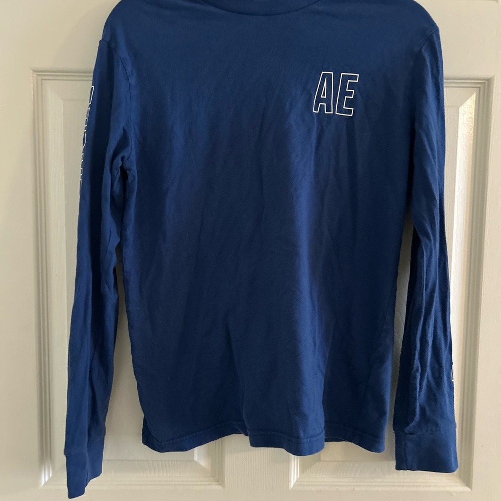 American Eagle Outfitters Teen/Boys Navy Long Sleeve Tee